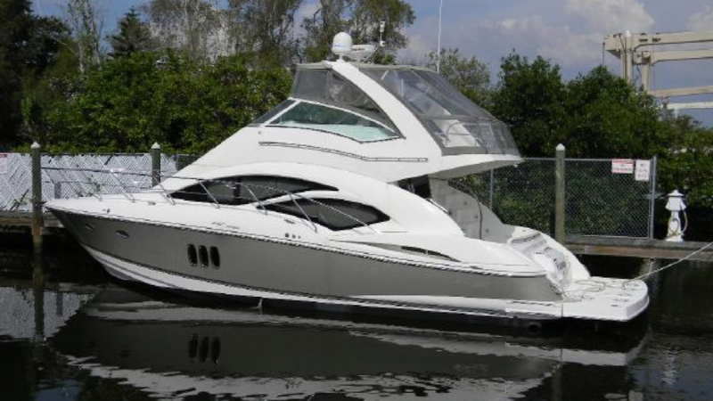 Illustration for article titled Should You Buy A House, A Yacht, Or A Rolls Royce Phantom Drophead?